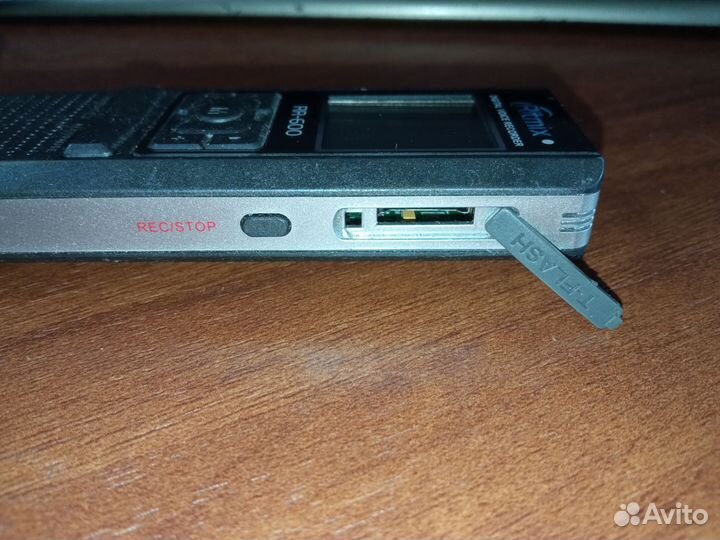 Диктофон Ritmix RR-600