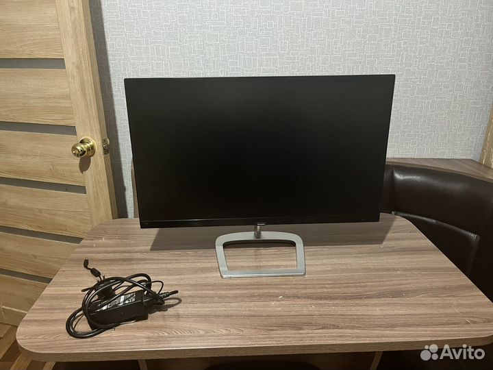 Монитор philips 27