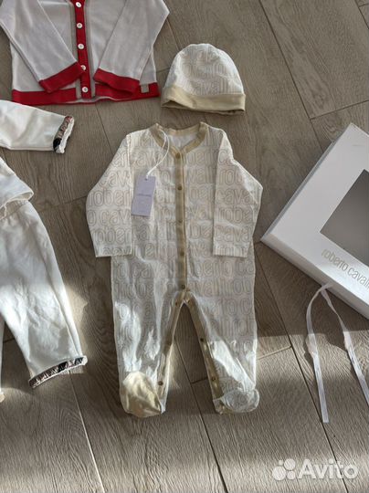 Одежда на малышку Burberry, Dior, Cavalli