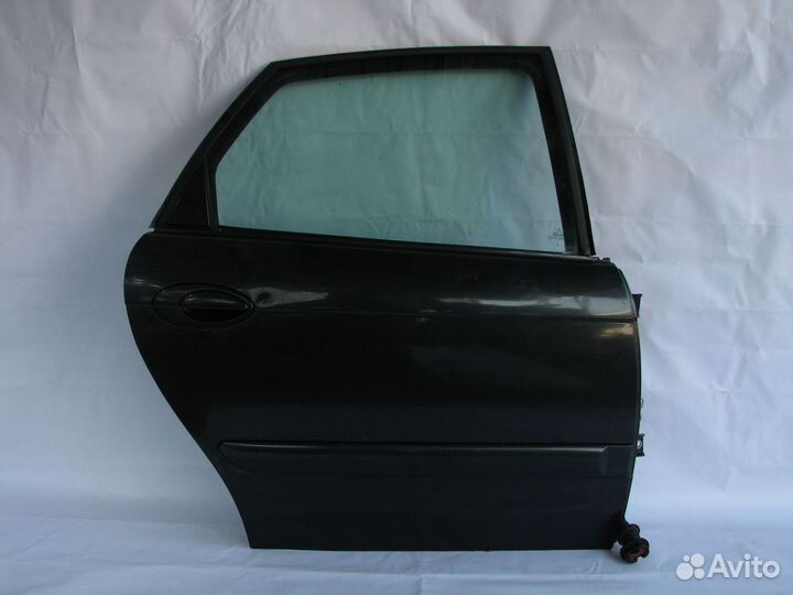 Citroen C5 дверь задняя правая 2002