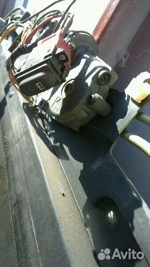 Люк автомобильный