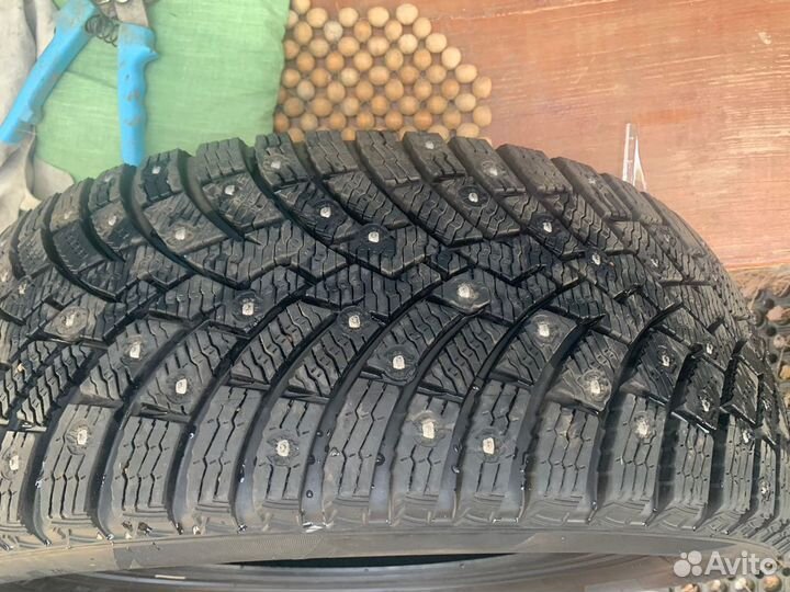 Pirelli Scorpion Ice Zero 2 235/55 R19 105H