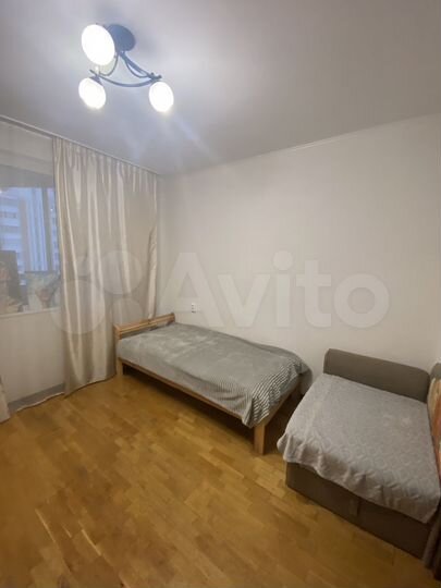 Комната 12 м² в 3-к., 13/17 эт.