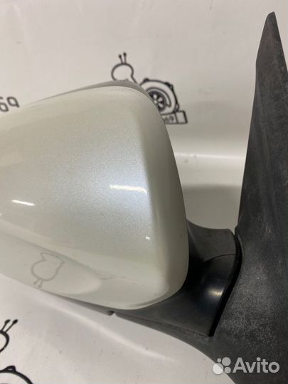 Зеркало заднего вида боковое правое Subaru