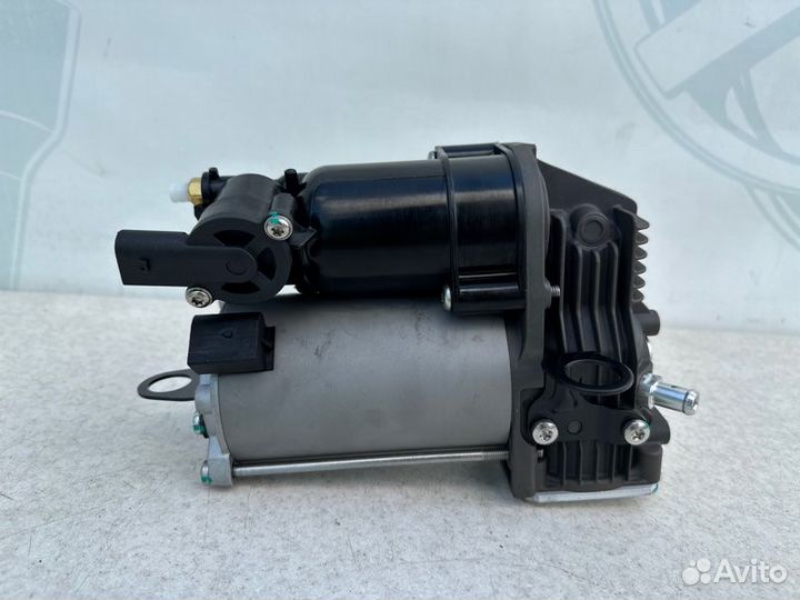 Компрессор пневмоподвески Mercedes Ml W164