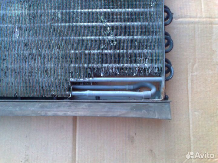 Радиатор кондиционера Mercedes 124 E280/E320