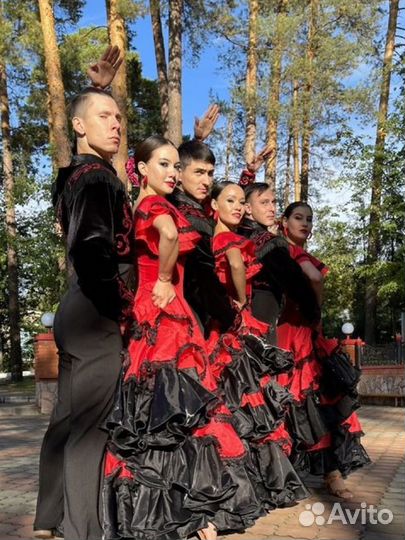 Танцы на праздник, Шоу-балет