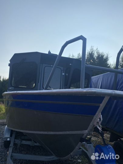 Катер русбот