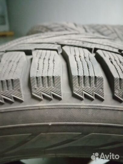 Nokian Tyres Hakkapeliitta R2 SUV 285/60 R18 116