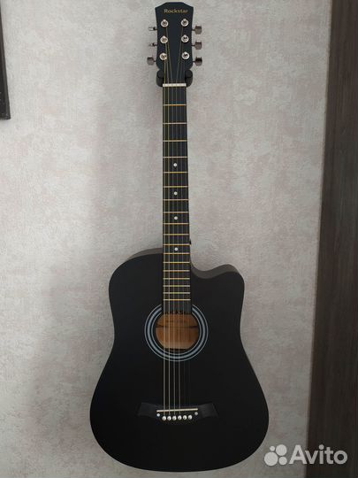 Акустическая гитара. Новая