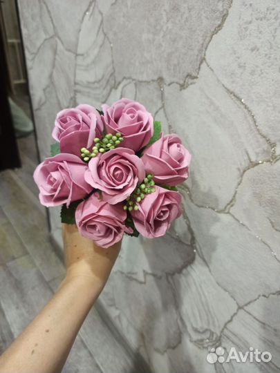 Букет-комплимент из мыльных роз