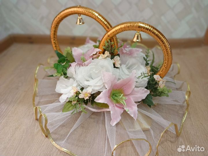 Кольца на машину свадебные