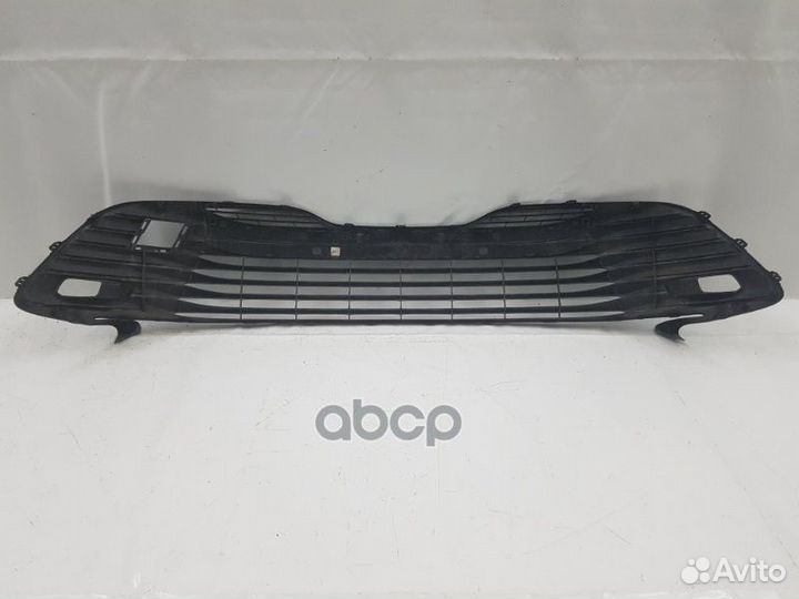 Решётка радиатора 5310233220 toyota