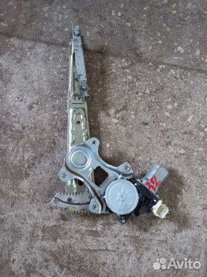 Стеклоподьемник задний Nissan Murano z51