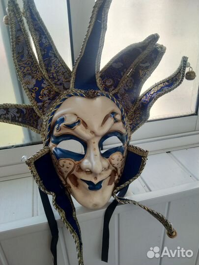 Венецианская маска