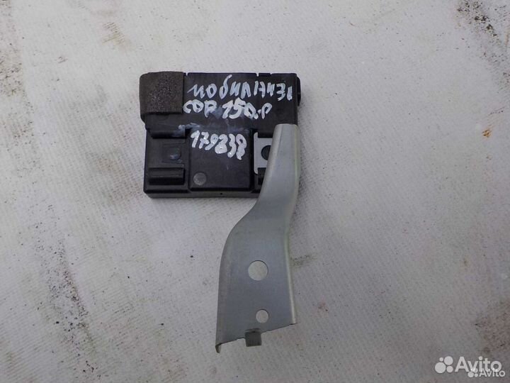 Блок иммобилайзера toyota corolla 150