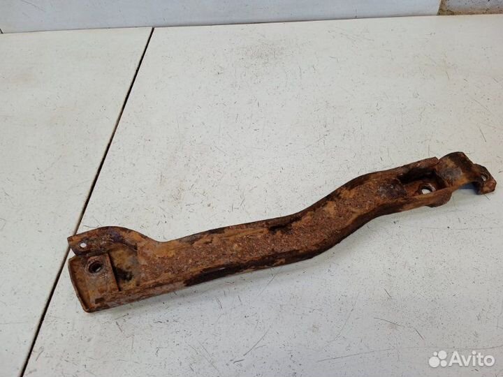 Кронштейн стабилизатора передний левый Daewoo