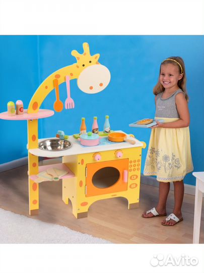 Детская кухня деревянная новая