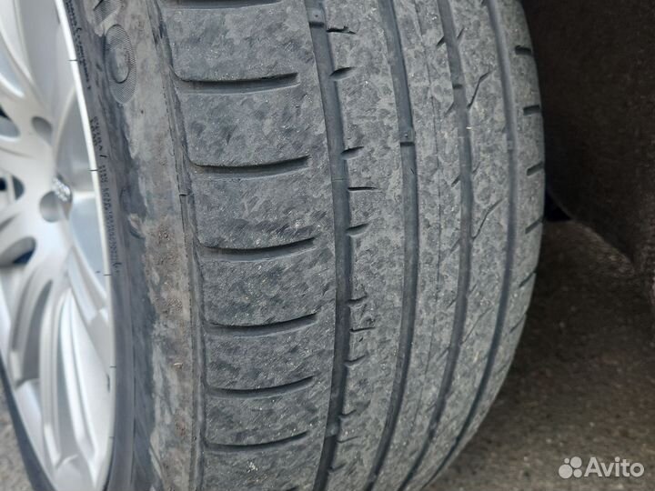 Kumho Crugen HP91 275/45 R20