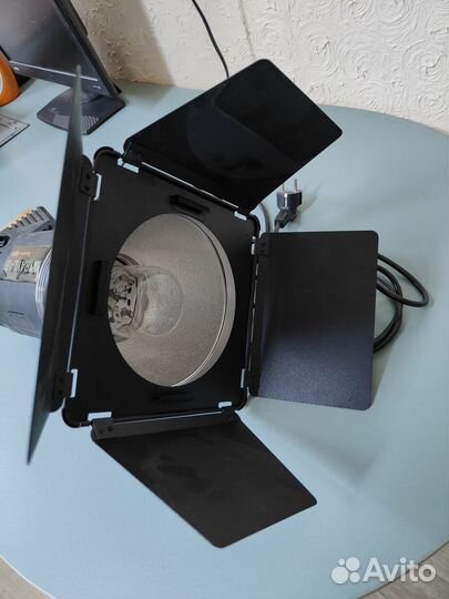 Комплект постоянного света для видео-фото съемки