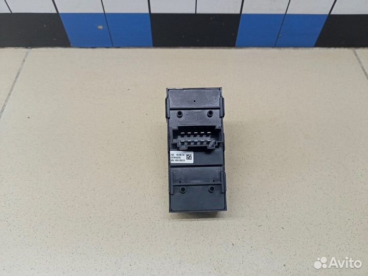 Блок управления стеклоподъемниками Polo (Sed RUS)