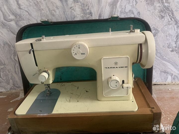 Швейная машина Чайка 132 М
