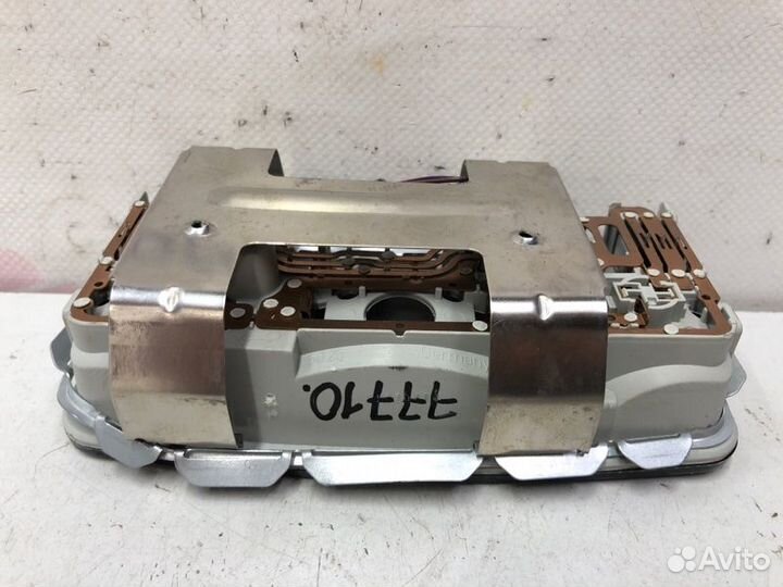 Плафон салонный Skoda Octavia лифтбек 1.4 2010