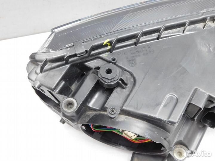 Фара левая Skoda Octavia