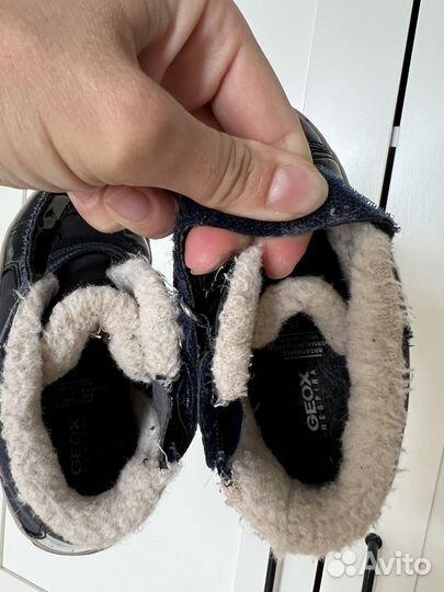 Детские кроссовки