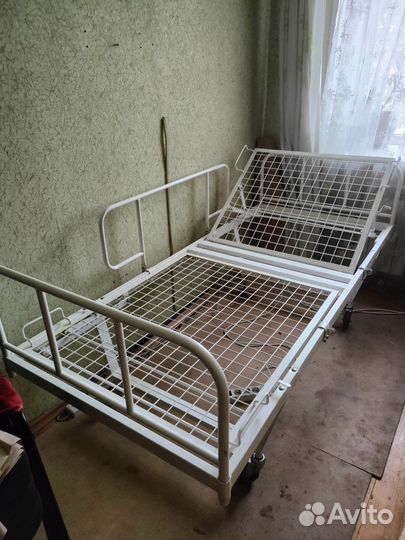 Кровать медицинская для лежачих больных