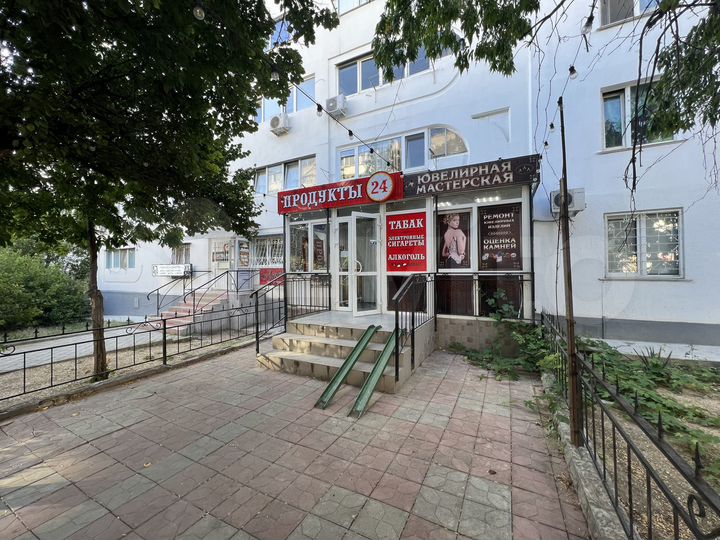 Торговая площадь, 60 м²