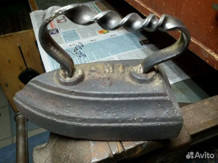 Старый утюг