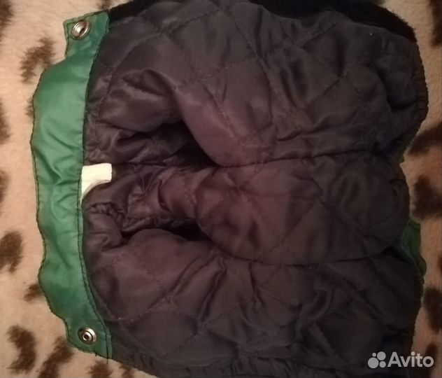 Кормушка для мелких пород собак, щенков,комбинезон