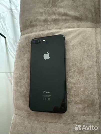 iPhone 8 Plus, 64 ГБ