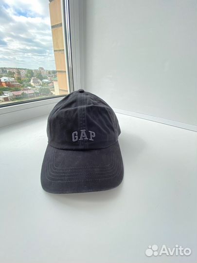 Новая кепка GAP