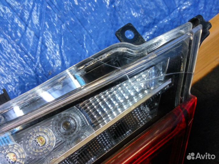 Фонарь левый внутренний Lexus RX 4