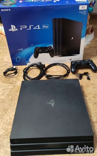 Sony playstation 4 pro 1tb