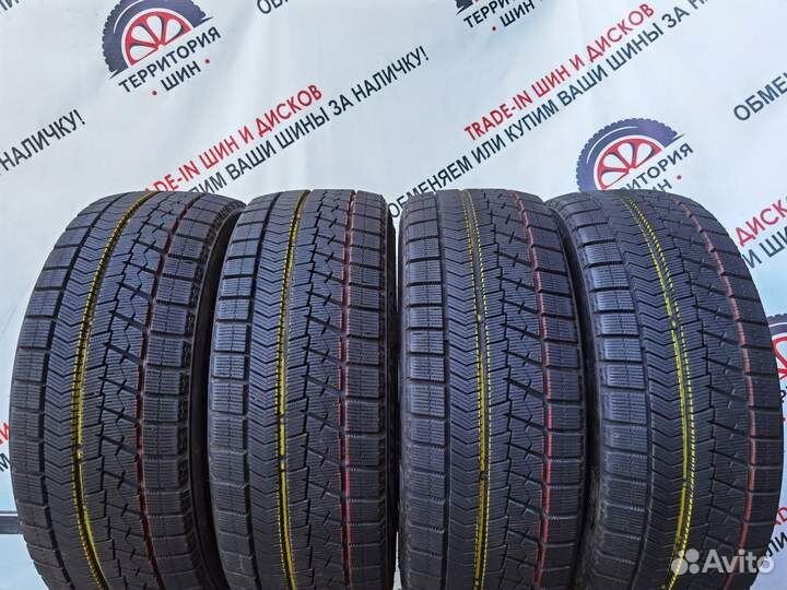 Bridgestone Blizzak VRX 225/40 R18 97V