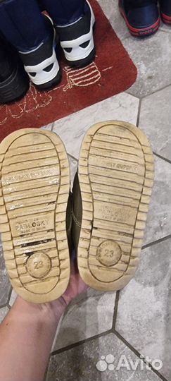 Детские ботинки