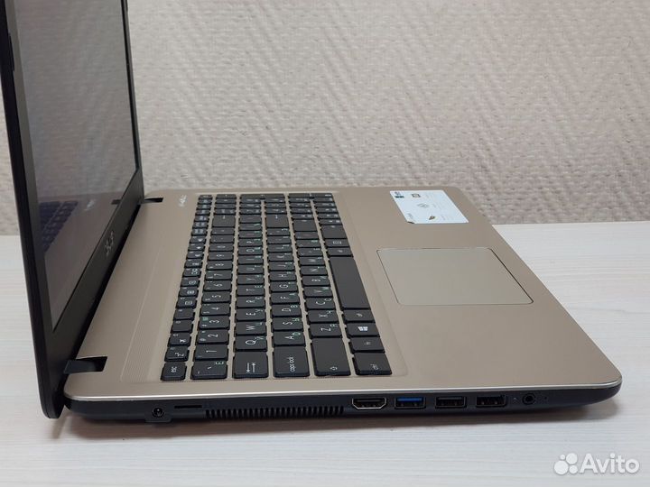 Ноутбук Asus на Pentium N5000 с Видеокартой 2Gb