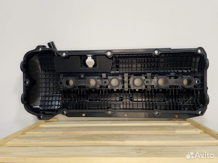 Клапанная крышка m54 для BMW E39 E46 E53 E60