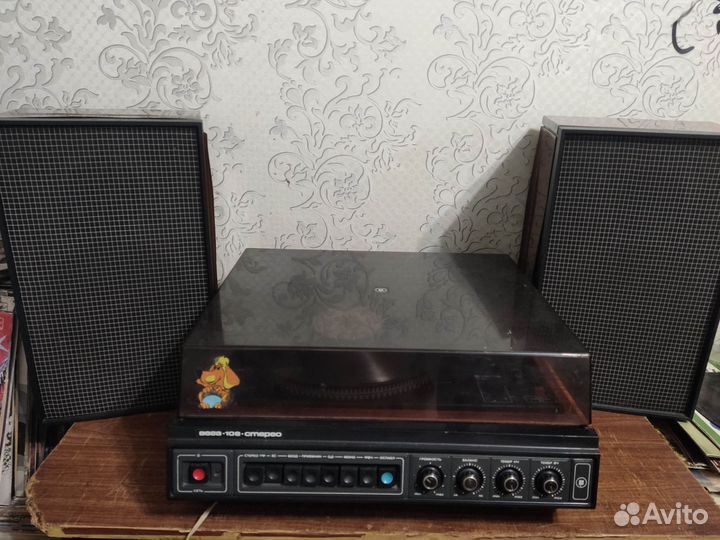 Виниловый проигрыватель Вега 108