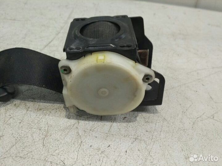 Ремень безопасности задний правый Mercedes-Benz