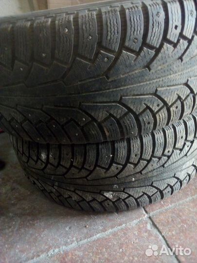 Nokian Tyres Hakkapeliitta 5 SUV 285/60 R18 116T
