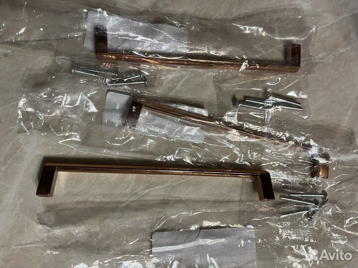 Ручка-скоба мебельная 160