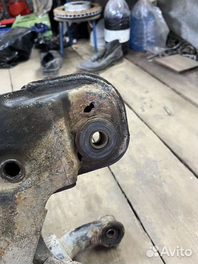 Подрамник Хендай Гетц