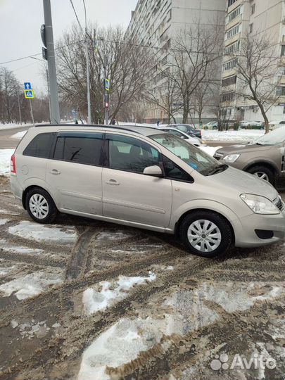 Opel Zafira 1.8 МТ, 2008, 261 000 км