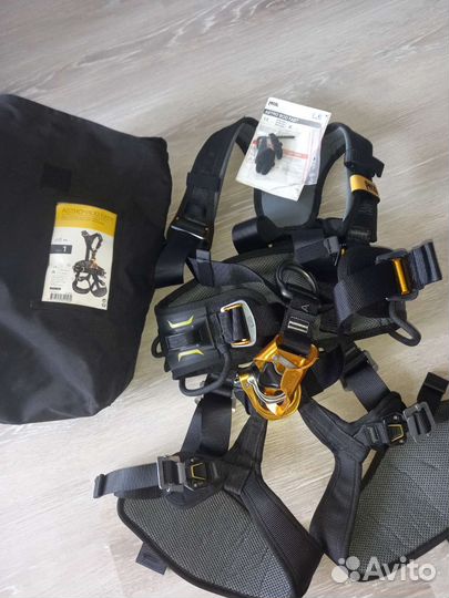 Привязь для канатного доступа с зажимом croll