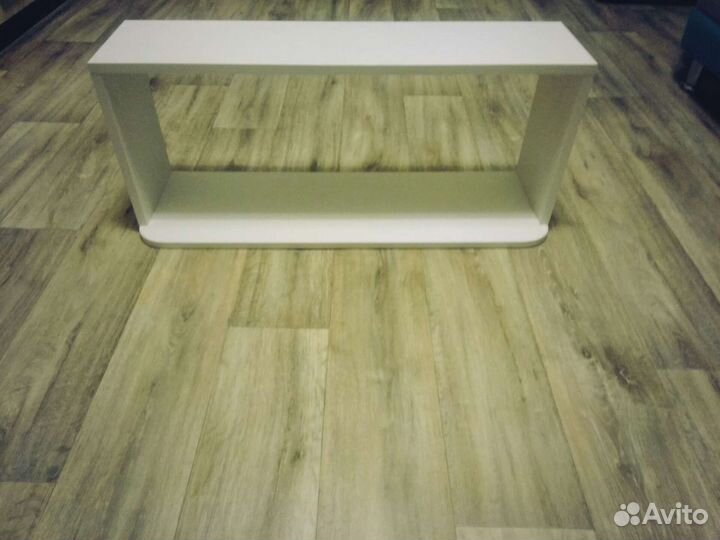 Полка настенная навесная