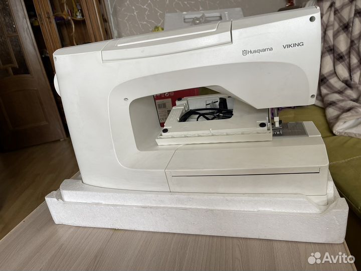 Швейная машинка husqvarna sappfire 835